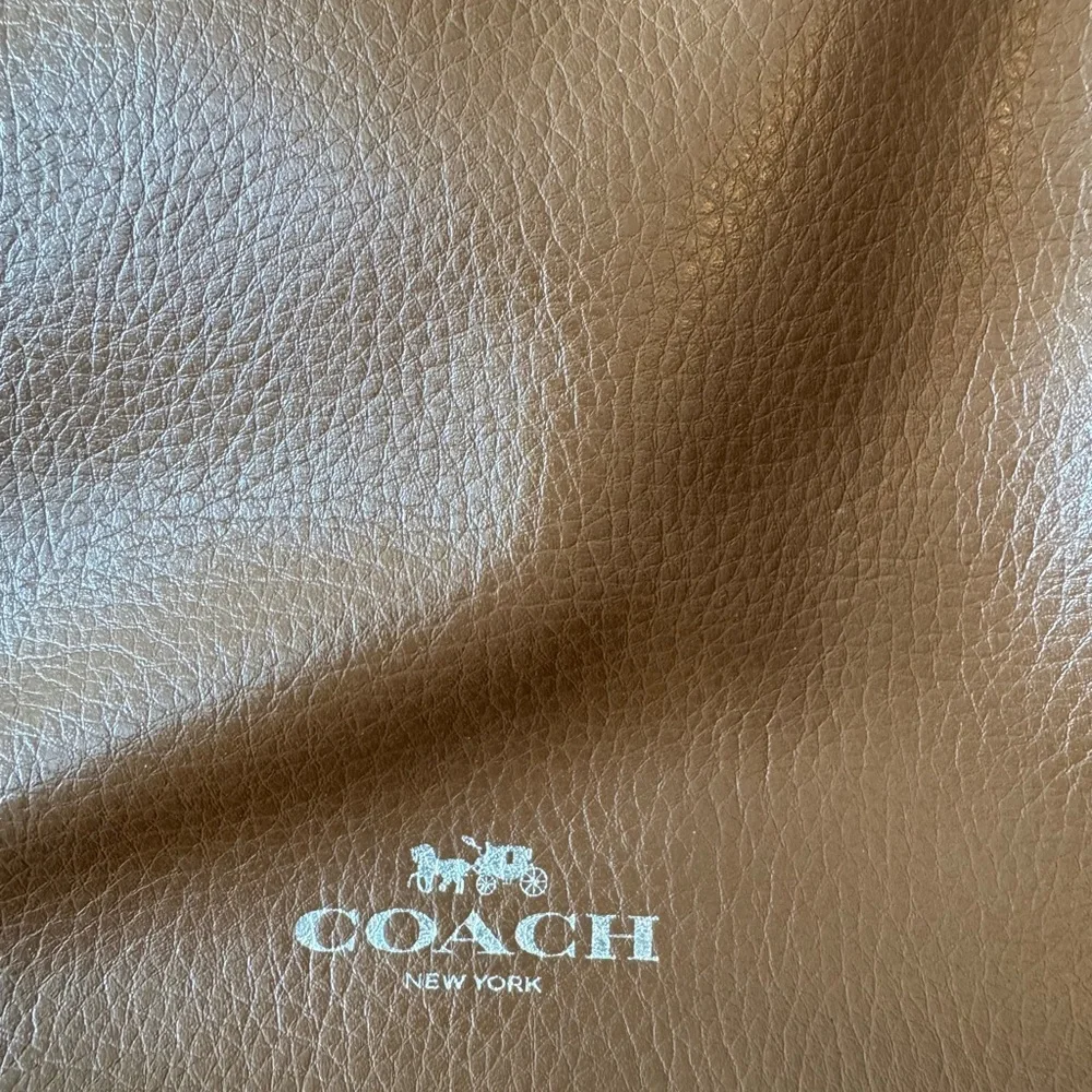Coach Tan Leather Tote Bag - Picture 4 of 11